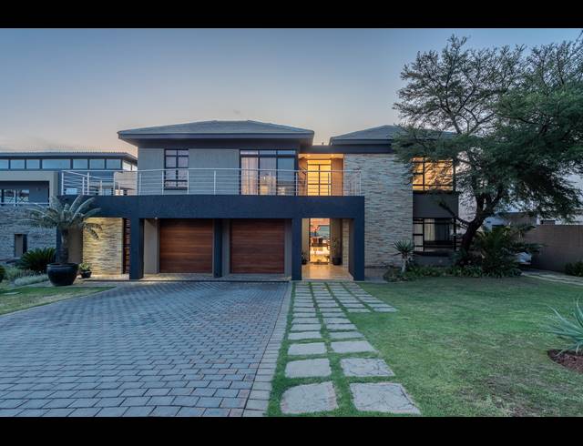 4 BEDROOM HOUSE FOR SALE IN EYE OF AFRICA ESTATE